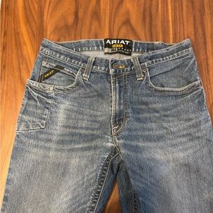 ARIAT Men’s Rebar M4 Low Rise Boot